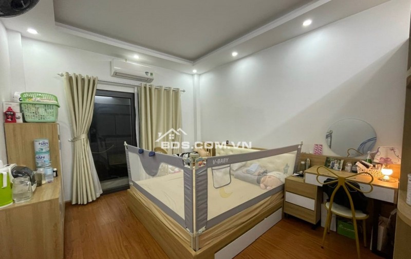 Cho thuê nhà ngõ Phan Đình Giót- Hà Đông, DT 44m, 4 tầng - Giá 12Triệu/tháng - ưu tiên hộ gia đình